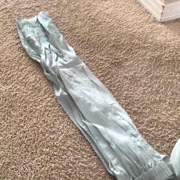 SAPPHIRE 3 Piece Pakistani Luxury Suit - Picture 11 of 13